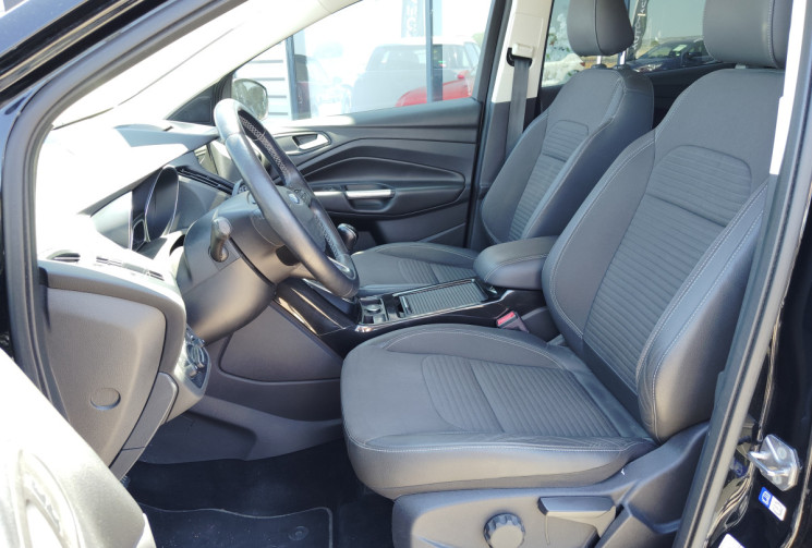 Ford Kuga 1.5 TDCI 120cv TITANIUM 