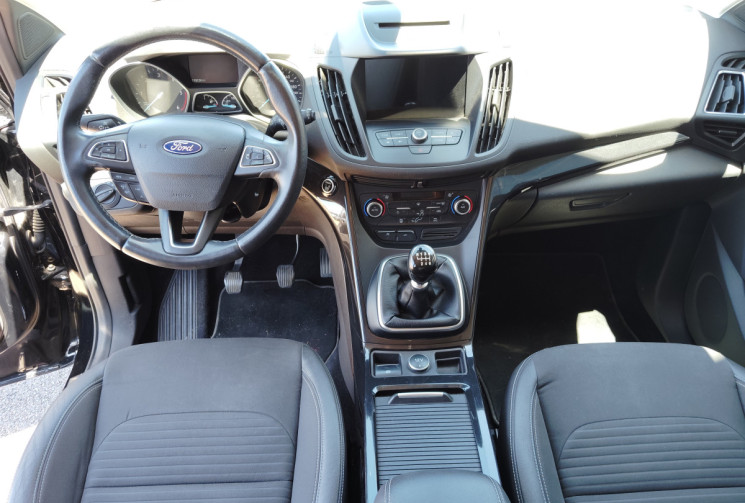 Ford Kuga 1.5 TDCI 120cv TITANIUM 