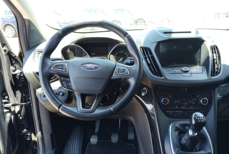 Ford Kuga 1.5 TDCI 120cv TITANIUM 
