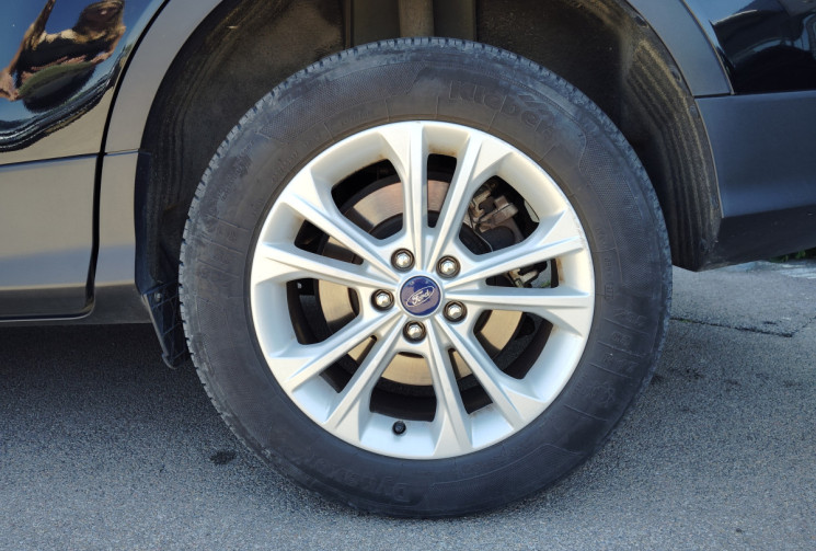 Ford Kuga 1.5 TDCI 120cv TITANIUM 