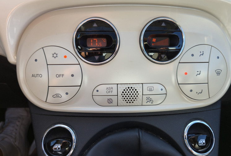 FIAT 500 1.2 8v 69ch Lounge * carplay * distribution neuve * toit panoramique * première main *     