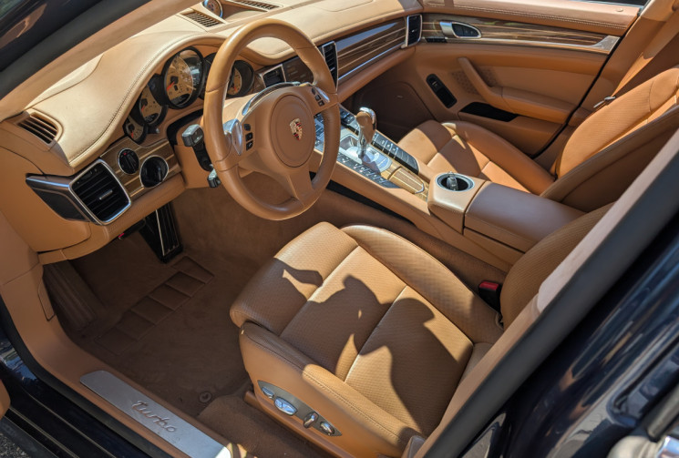 Porsche Panamera (970) Turbo PDK 500 ch