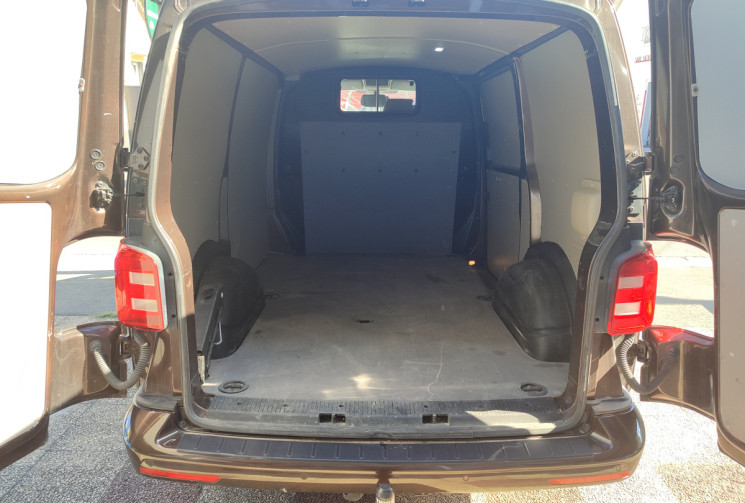Volkswagen Transporter T6 4Motion L1 2.0 TFSI court DSG7 204 cv /Suivi VW 