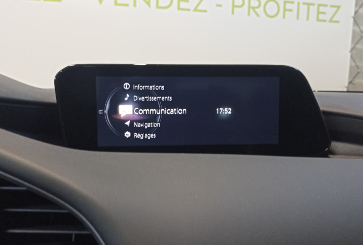 Mazda 3 IV / 2.0 e-Skyactiv G / M Hybrid / 122 ch / Boîte manuelle 6 rapports (BV6)