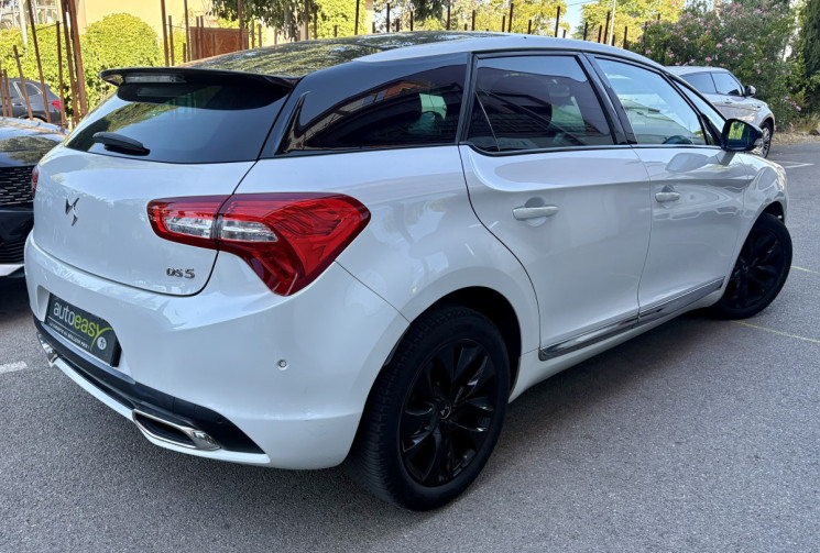 DS DS5 HDI 180cv BA / nombreuses options / super état / Citroën 2.0HDI boîte auto