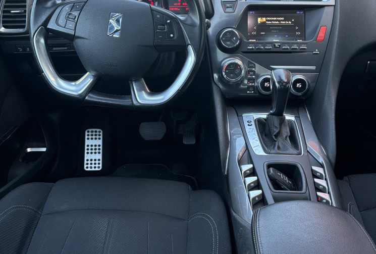 DS DS5 HDI 180cv BA / nombreuses options / super état / Citroën 2.0HDI boîte auto