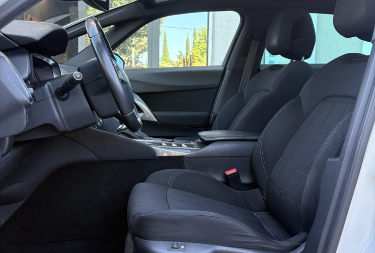DS DS5 HDI 180cv BA / nombreuses options / super état / Citroën 2.0HDI boîte auto