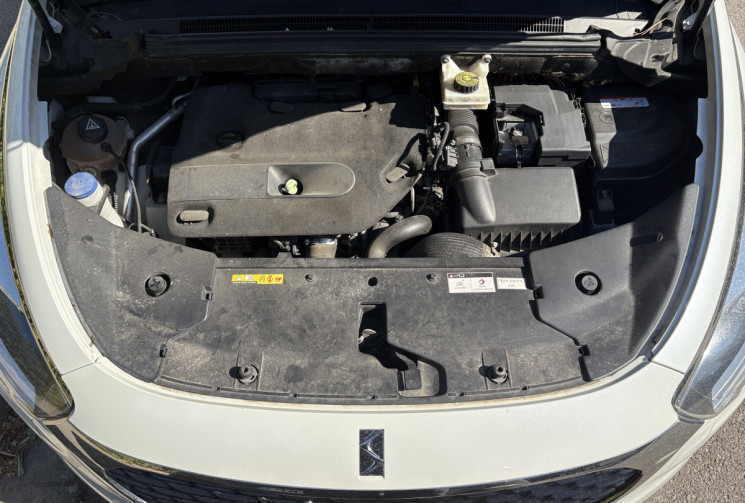 DS DS5 HDI 180cv BA / nombreuses options / super état / Citroën 2.0HDI boîte auto