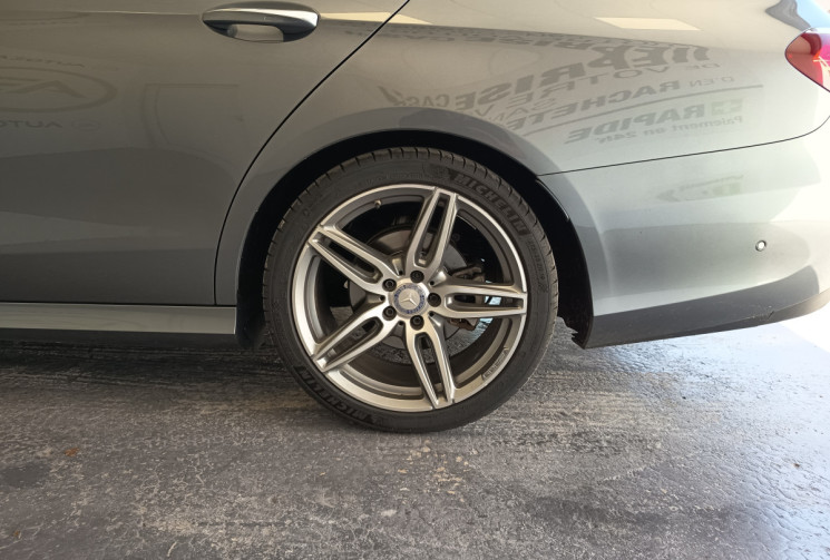 Mercedes CLASSE E BREAK 220 2 D PACK AMG ENTRETIEN COMPLET CONCESSION GARANTIE 6 MOIS