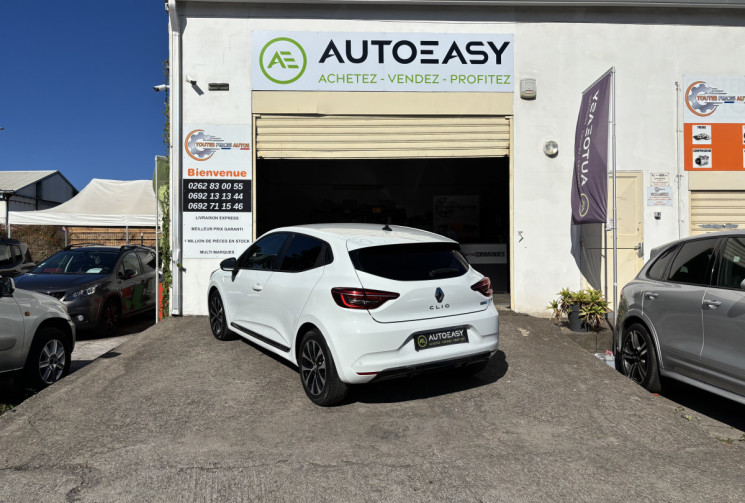 Renault Clio 1.6 E-TECH HYBRID 140 ZEN