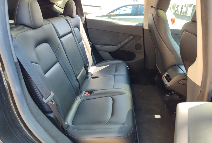 Tesla Model Y Standard RWD Garantie 2027 Mois Tesla Toit Panoramique TVA RECUPERABLE