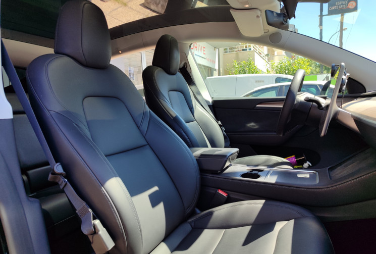 Tesla Model Y Standard RWD Garantie 2027 Mois Tesla Toit Panoramique TVA RECUPERABLE