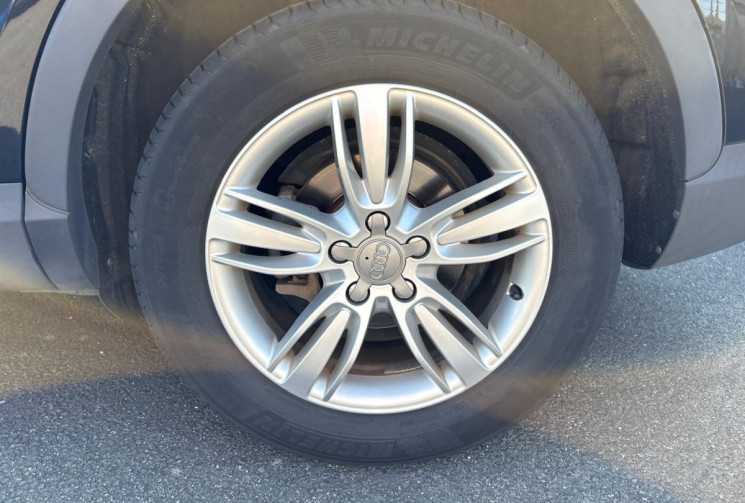 Audi Q3 2.0 TDI 140 AMBIANCE  / BON ETAT / GARANTIE 12 MOIS 