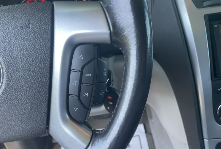 GENERAL MOTORS Acadia 3.6 V6 285 CH / 7 BI-CARBURATION / 7 PLACES
