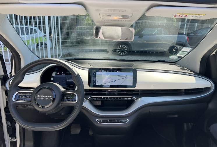 FIAT 500C e 118 Icône 42 kWh / GPS / Carplay / Radars AR / 2 Cables / Suivi Fiat