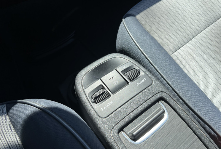 FIAT 500C e 118 Icône 42 kWh / GPS / Carplay / Radars AR / 2 Cables / Suivi Fiat