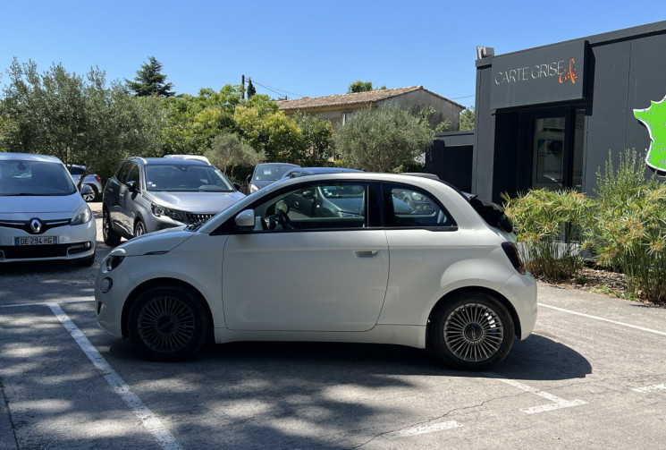 FIAT 500C e 118 Icône 42 kWh / GPS / Carplay / Radars AR / 2 Cables / Suivi Fiat
