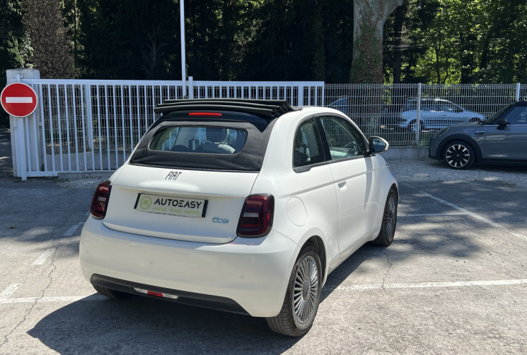 FIAT 500C e 118 Icône 42 kWh / GPS / Carplay / Radars AR / 2 Cables / Suivi Fiat