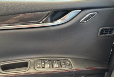 Maserati GHIBLI III phase 2 3.0 D V6 275 ch GranSport / Toit ouvrant / Carplay / Camera / Cuir Noir 