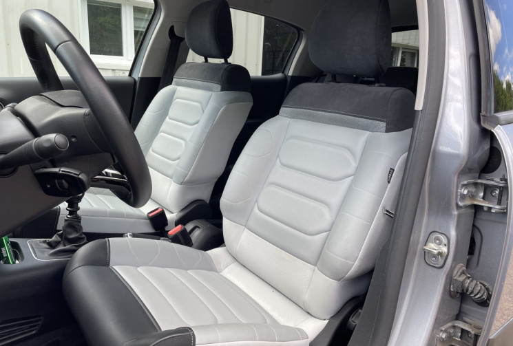 Citroën C3 1.2 VTI 110 ch ELLE *1ère Main* Cuir/Tissu * Caméra* AFIL*Full Equipée*