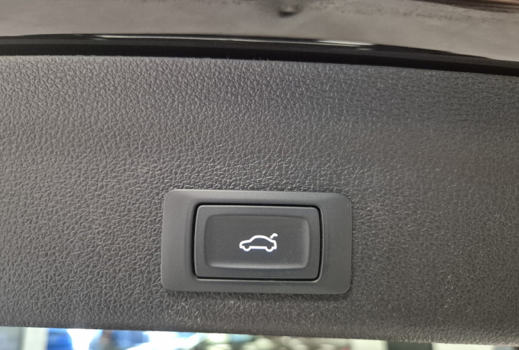 Audi S6 AVANT 3.0 TDI 344 ch quattro tiptronic