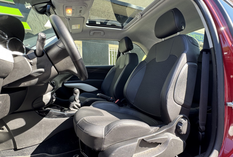 Opel Adam 1.4 TWINPORT 87 GLAM * TOIT PANO * HISTORIQUE ENTRETIEN COMPLET * GARANTIE 6 MOIS