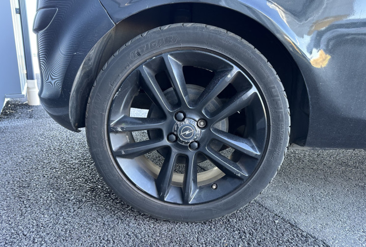 Opel Corsa 1.4 i Twinport 100 cv COSMO