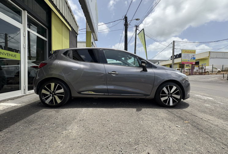 Renault Clio IV 5 Portes 1.5 dCi FAP eco2 EDC6 90 cv Boîte auto