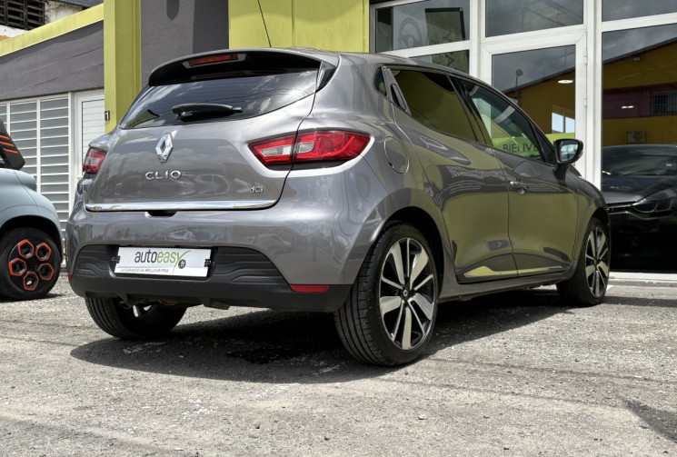 Renault Clio IV 5 Portes 1.5 dCi FAP eco2 EDC6 90 cv Boîte auto