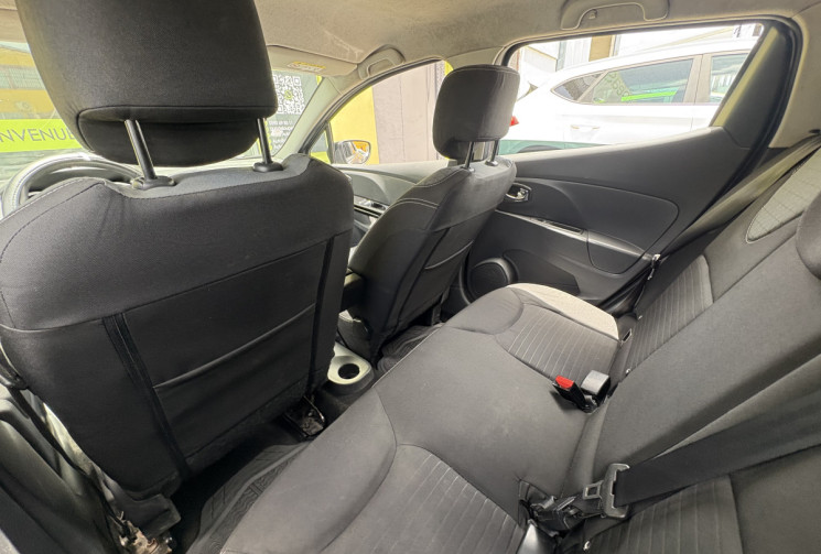 Renault Clio IV 5 Portes 1.5 dCi FAP eco2 EDC6 90 cv Boîte auto