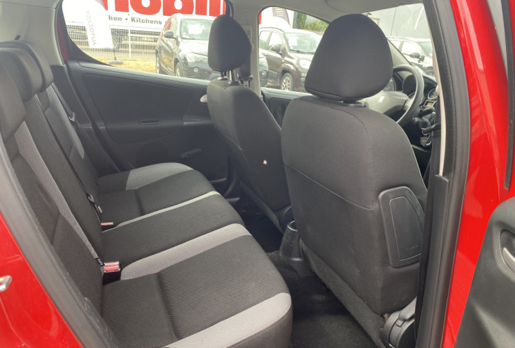 Peugeot 207 1.4 vti 95 / Bluetooth / Climatisation
