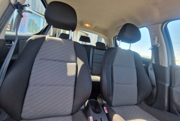 Peugeot 207 1.6 HDI 92 PREMIUM / IDEAL JEUNE CONDUCTEUR/ GARANTIE 12 MOIS