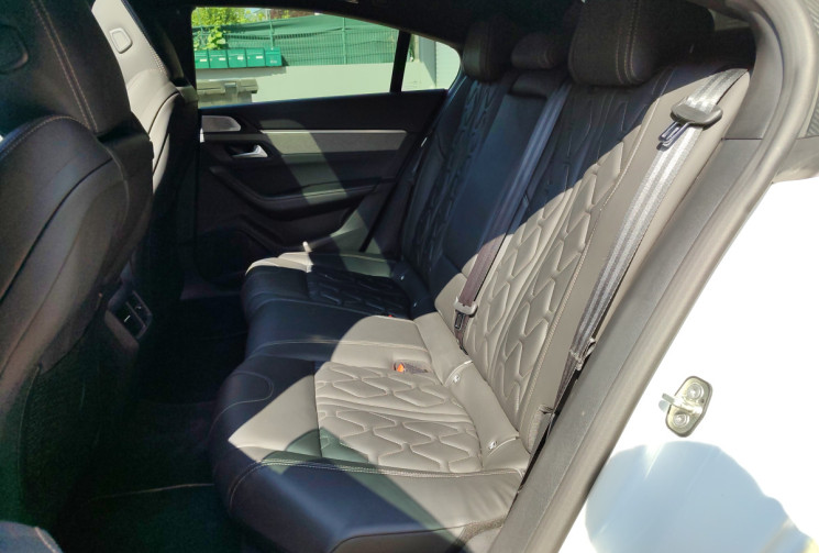 Peugeot 508 II  1.6  EAT8 225 cv GT PACK / SUIVI PEUGEOT 