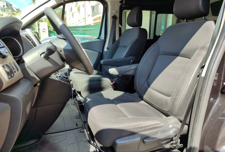 Renault Trafic L2H1 DCI 145CH CABINE APPRO / 5 Places / SUIVI RENAULT