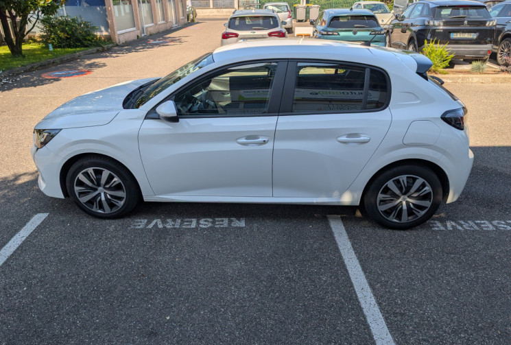 Peugeot 208 1.2 PureTech 75ch S&S Active Business / CAMERA 360