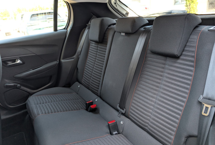 Peugeot 208 1.2 PureTech 75ch S&S Active Business / CAMERA 360