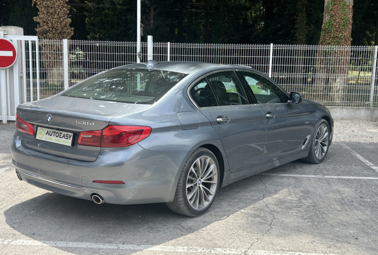 BMW Série 5 (G30) 530d xDrive 3.0 d Steptronic8 265 Luxury Toit ouvrant / Carplay / Entretien BMW