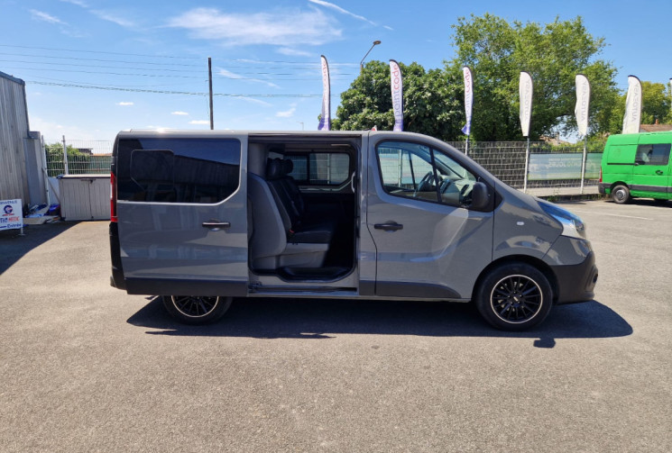 Renault Trafic III L2H1 1200 1.6 DCI 120 / 5 PLACES / CARPLAY / GARANTIE 12 MOIS