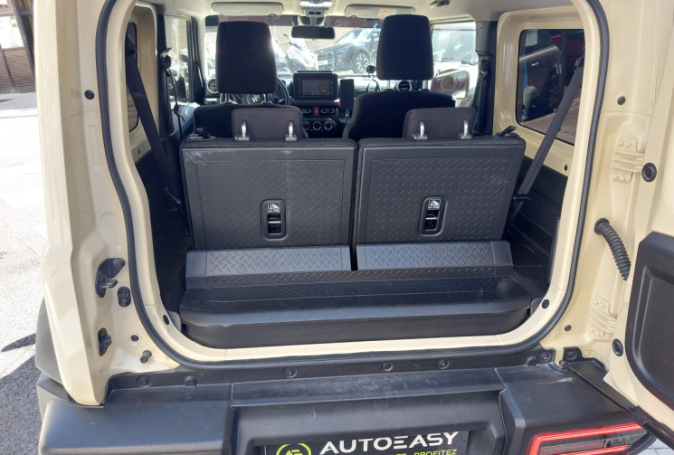 Suzuki Jimny 1.5 VVTI 102 CH PRIVILEGE 4 PLACES RADAR ARRIERE CAR PLAY GALERIE COMPLETE....