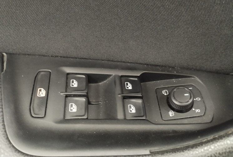 Volkswagen Passat SW 1.6 TDI 16V BMT DSG7 120 cv CONFORTLINE 