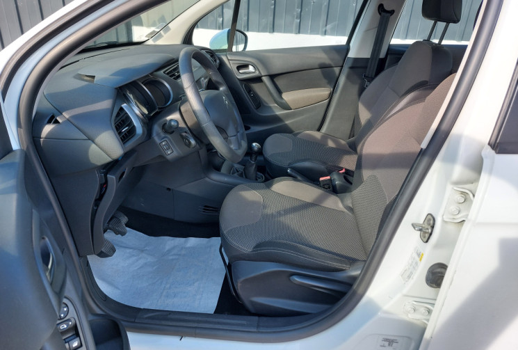 Citroën C3  CitroënC3 Société 1.4 HDi 70ch 2Places – Économique & Fiable  3741.66 HT