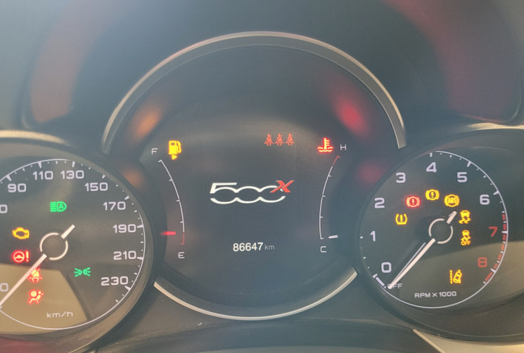 FIAT 500X 1.3 4x2 City Cross DCT6 150 cv Mixte Essence//Ethanol 