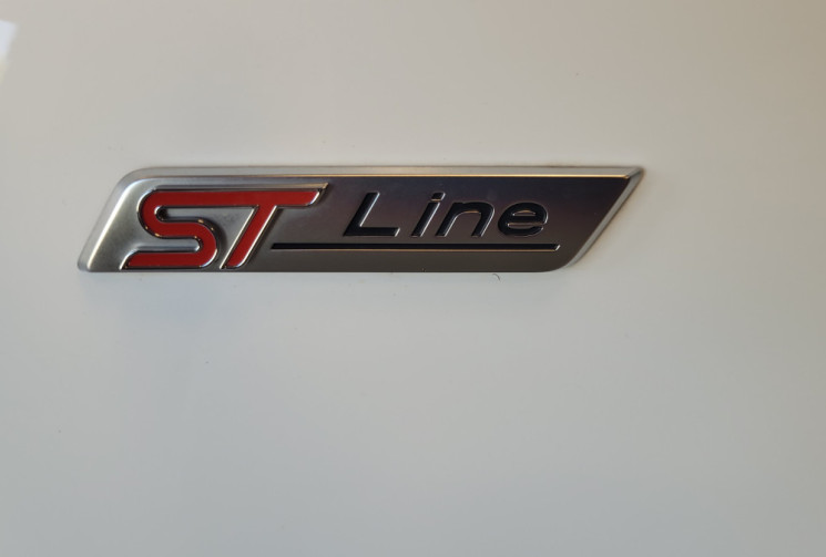 Ford Focus ST-Line DIESEL 120CV  Automatique