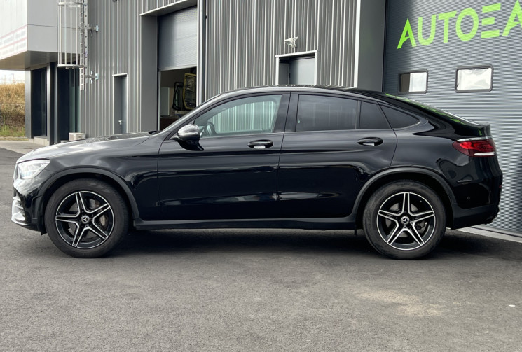 Mercedes GLC Coupé 220 d 2.0 d 4MATIC 9G-TRONIC 194 cv AMG-Line / Attelage 