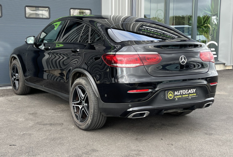 Mercedes GLC Coupé 220 d 2.0 d 4MATIC 9G-TRONIC 194 cv AMG-Line / Attelage 