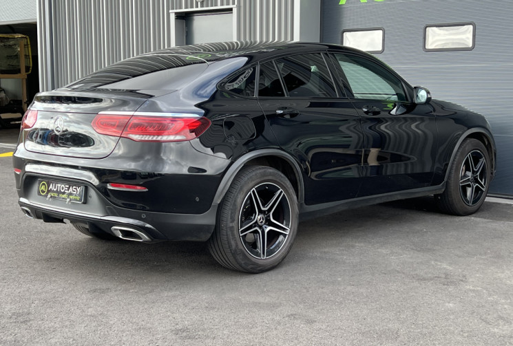 Mercedes GLC Coupé 220 d 2.0 d 4MATIC 9G-TRONIC 194 cv AMG-Line / Attelage 
