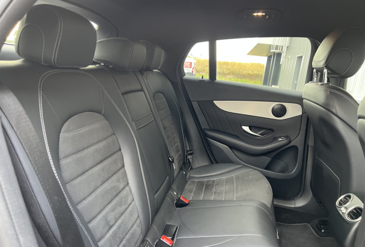 Mercedes GLC Coupé 220 d 2.0 d 4MATIC 9G-TRONIC 194 cv AMG-Line / Attelage 