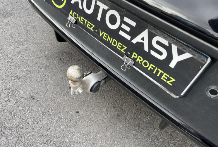 Mercedes GLC Coupé 220 d 2.0 d 4MATIC 9G-TRONIC 194 cv AMG-Line / Attelage 