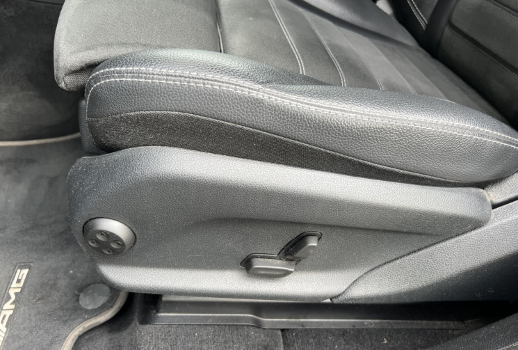 Mercedes GLC Coupé 220 d 2.0 d 4MATIC 9G-TRONIC 194 cv AMG-Line / Attelage 