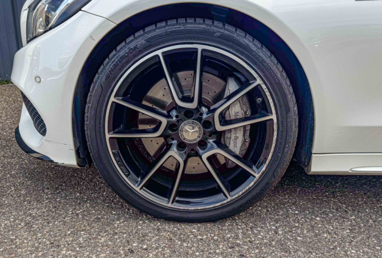 Mercedes CLASSE C BREAK 43 AMG 450 3.0 V6 4M 7G-TRO 367cv BVA Carbone 360° Attelage Head Display Bur